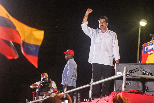 Venezuela op de rand van de zelfvernietiging 